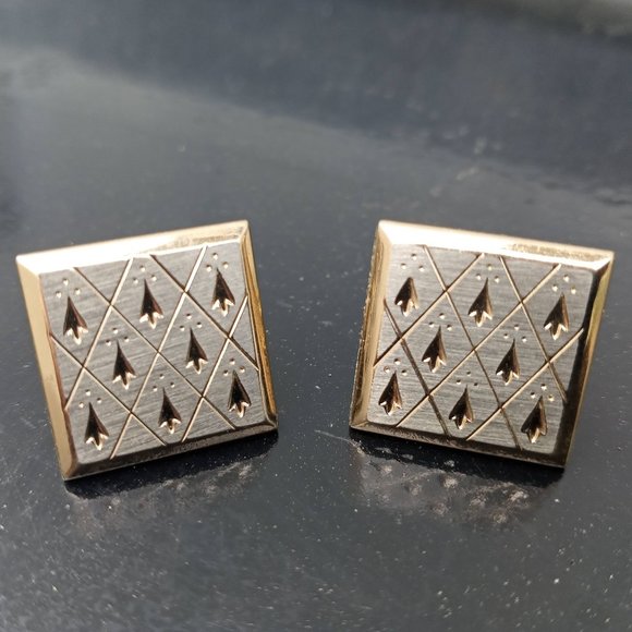 SOLD! - Picture 1 of 4